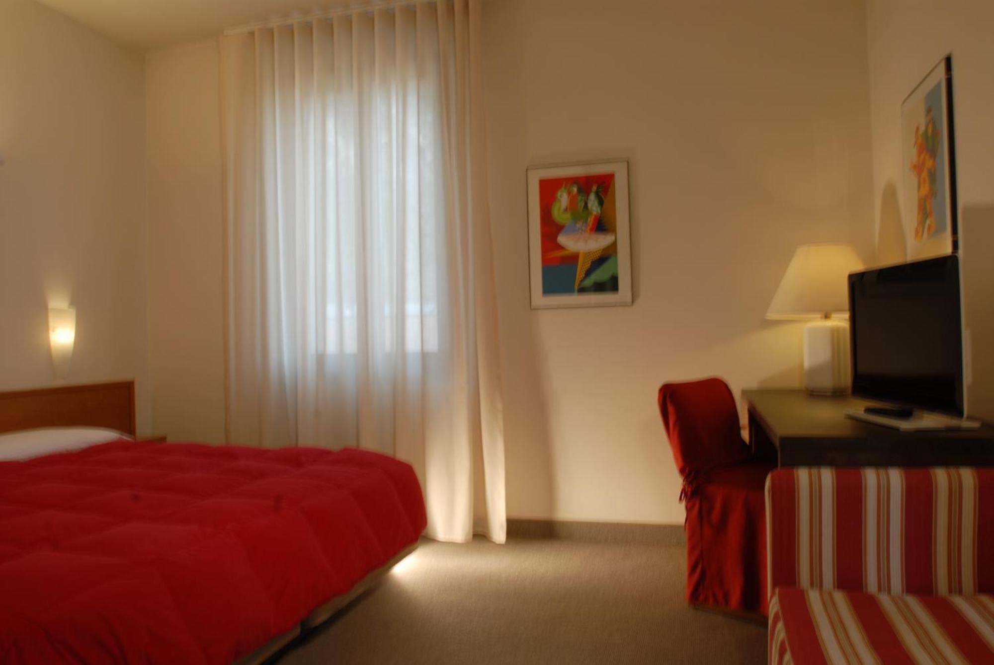 Albergo Al Sole ميزولومباردو المظهر الخارجي الصورة